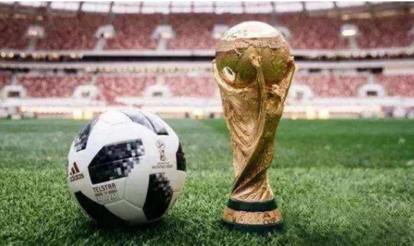 世界杯:风靡世界的全民体育狂欢活动</